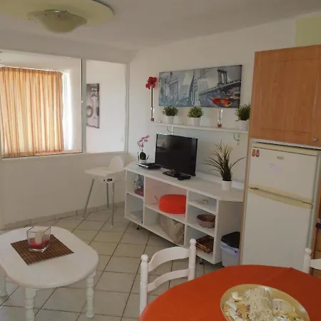 Ferienwohnung Fuer 7 Personen Ca 62 M In Playa De Las Americas, Teneriffa Und Los Cristianos * פלאייה דה לאס אמריקס